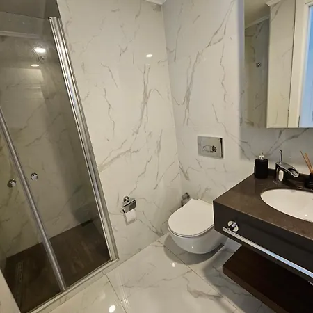 Grand Saphire Blok A-62 Apartment